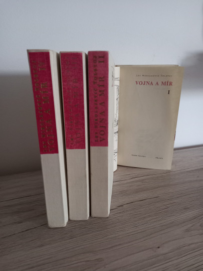 Vojna a mír